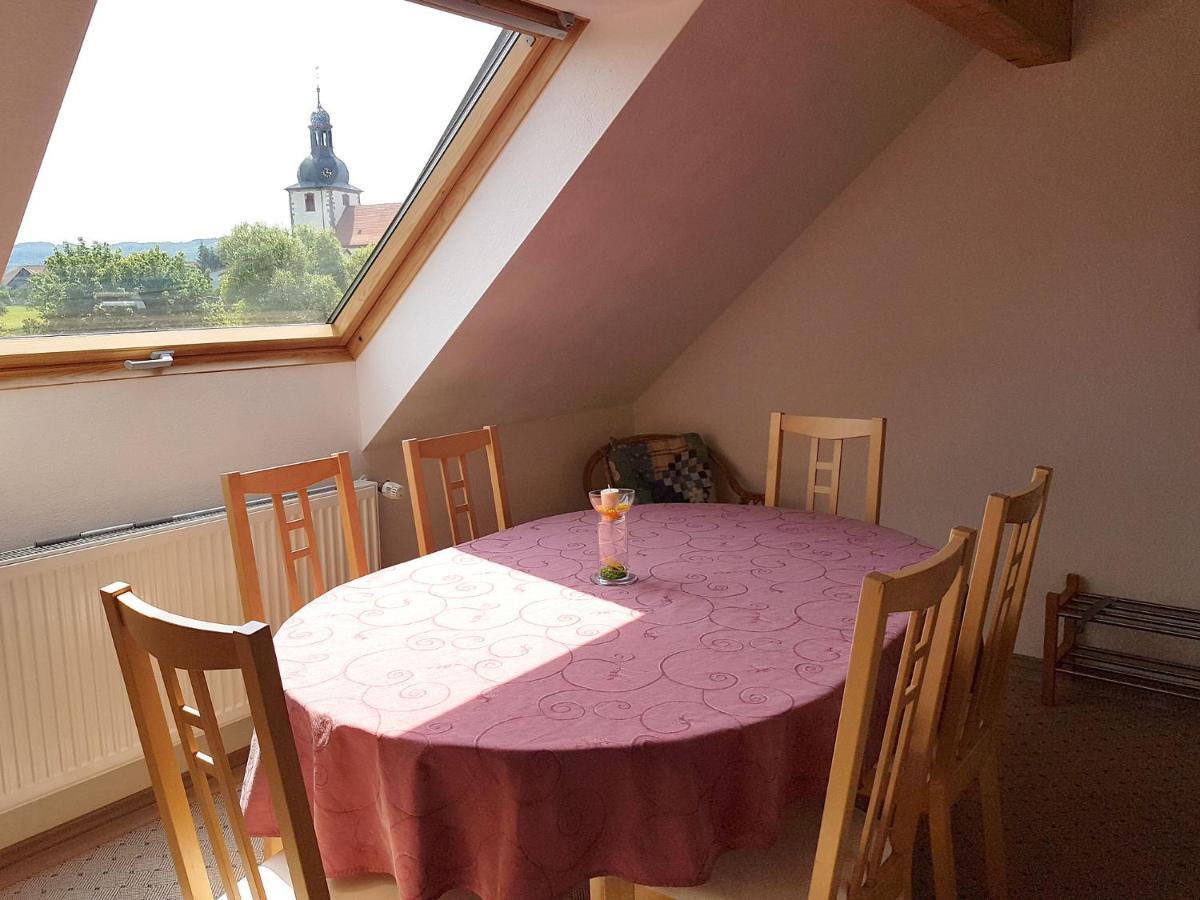 Monteurwohnungen Goeb - Nicht Fuer Urlaubsgaeste Geisa Exterior foto