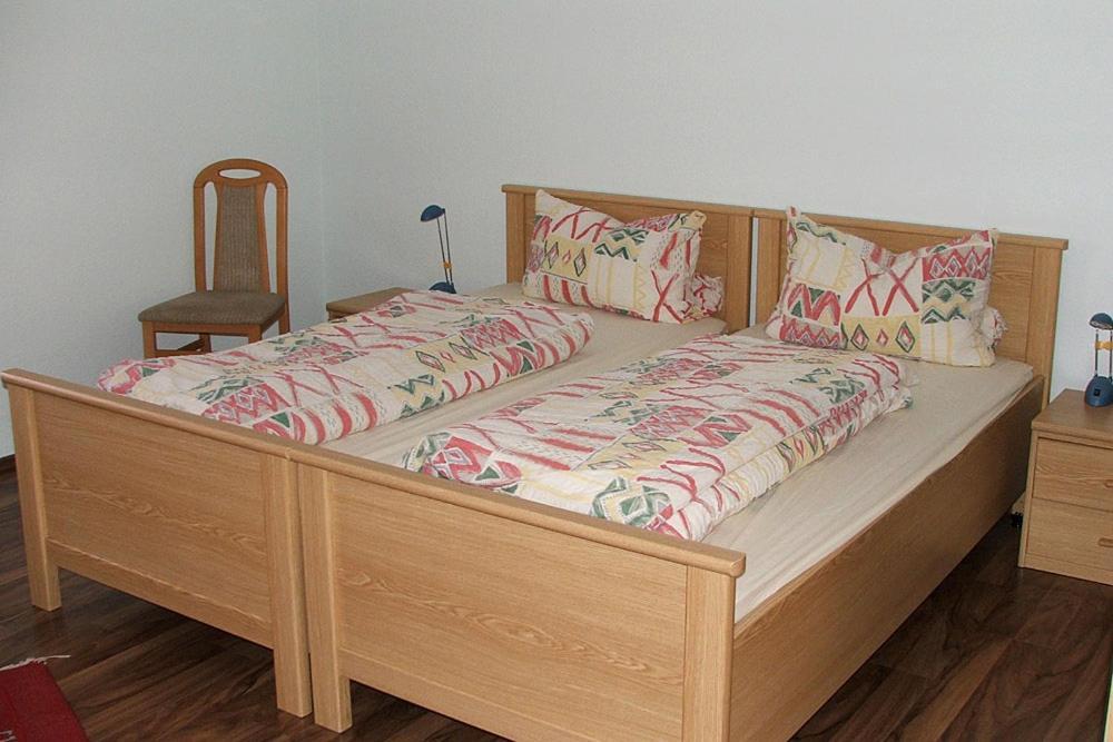 Monteurwohnungen Goeb - Nicht Fuer Urlaubsgaeste Geisa Exterior foto